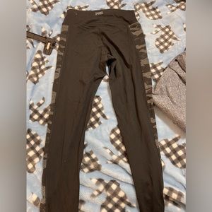 pink leggings camo